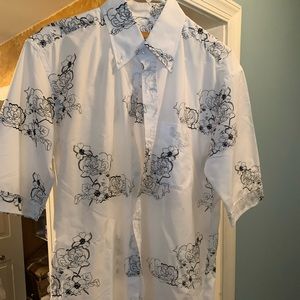 Cool Stitches in pattern Island shirt. Never worn